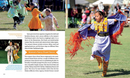 Powwow : A Celebration Through Song and Dance (PB)